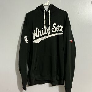 Chicago White Sox Hoodie Size XL Stadium Giveaway Black/White